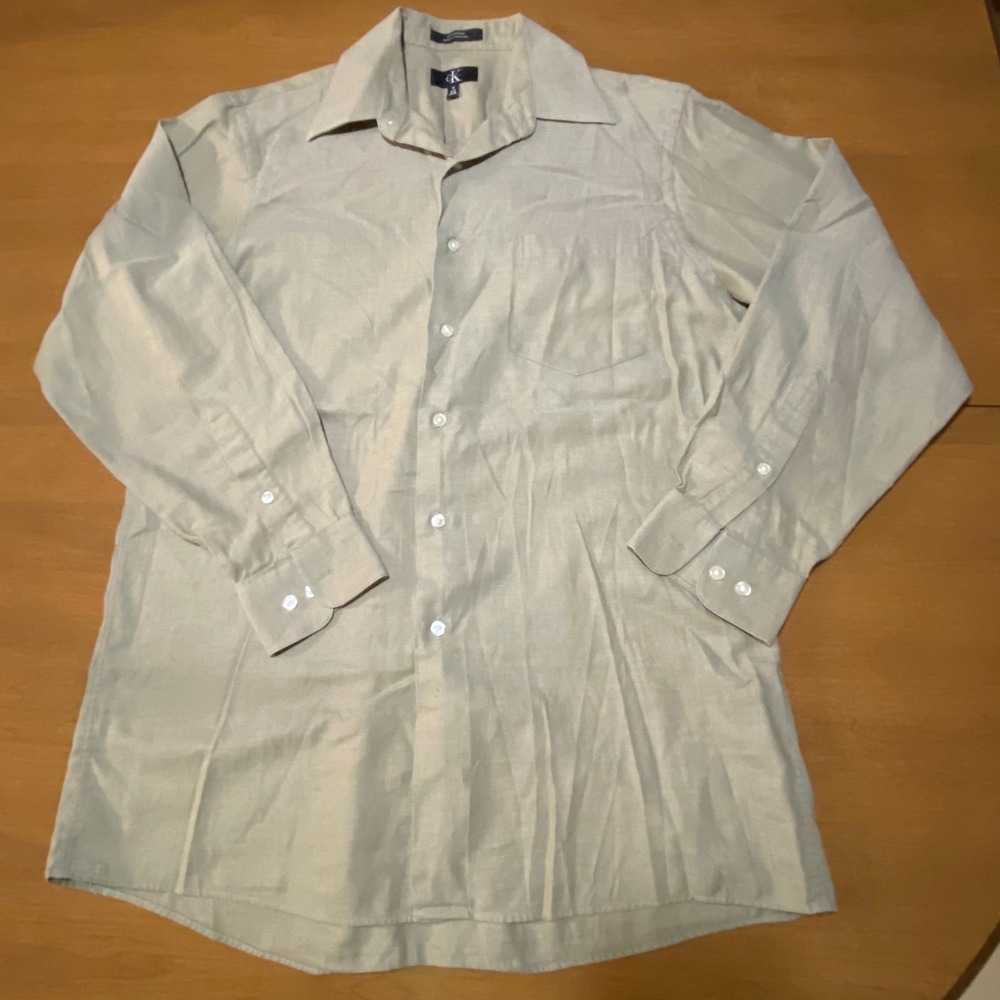 Calvin Klein Mens Tan Khaki Cotton Button Down Shirt Size M 15.5 32/33 Long Slv